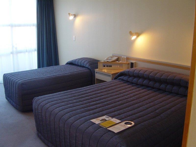 Naumi Auckland Airport Hotel Esterno foto